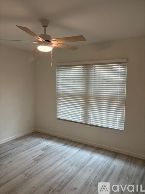 Fort Myers Condo: 16881 Davis Rd