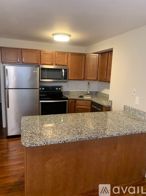 Cincinnati Apartment: 726 Ohio Pike