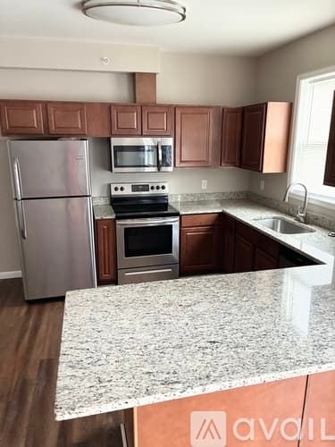 Cincinnati Apartment: 732 Ohio Pike