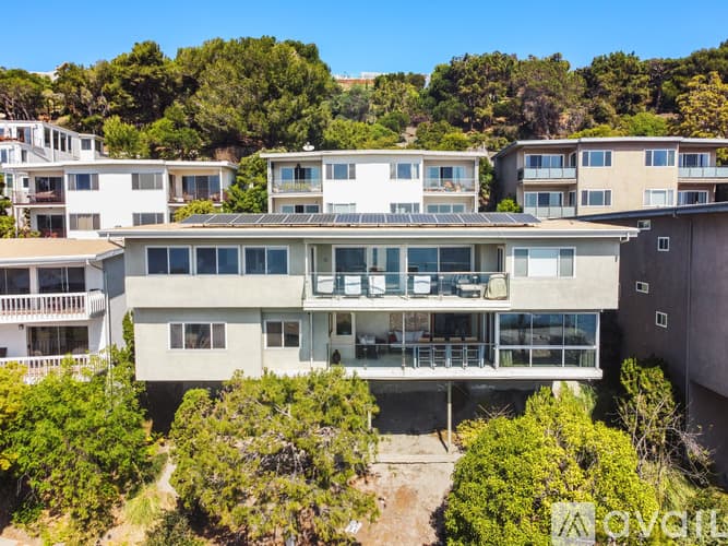 Malibu Condo: 18101 Coastline Drive