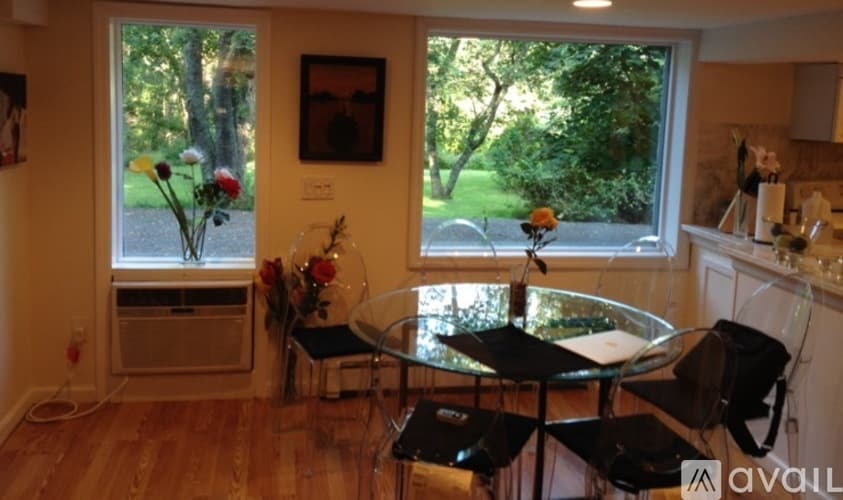 Westport Apartment: Newtown Turnpike Westport