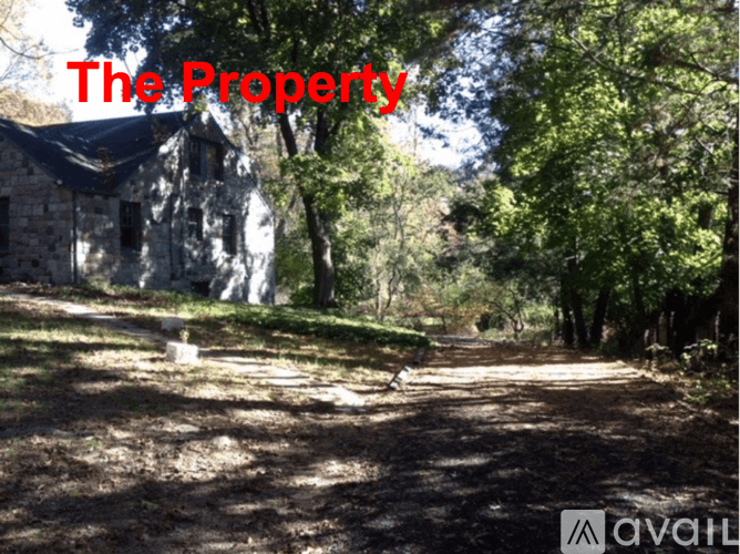 Westport Apartment: Newtown Turnpike Westport