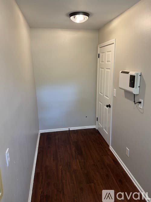 Signal Mountain Apartment: 1010 Ridgeway Avenue