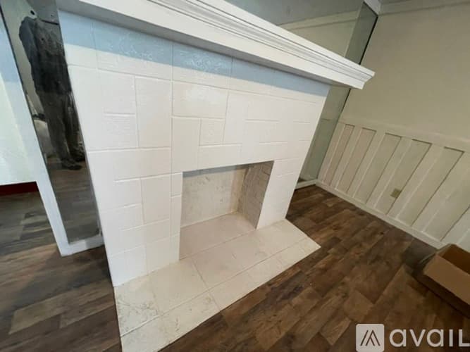 Monroeville House: 4860 William Penn Highway