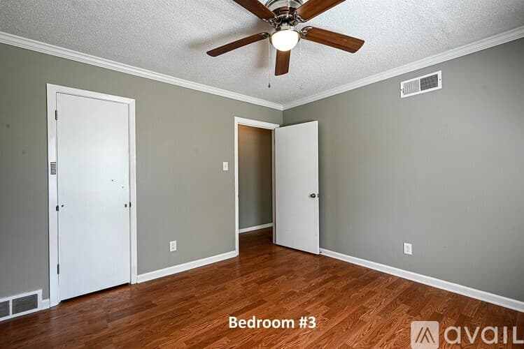 Memphis House: 5585 Milford Road