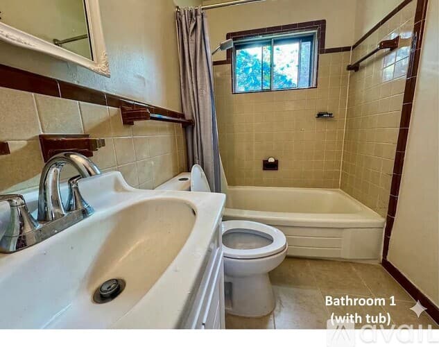 Memphis House: 5585 Milford Road