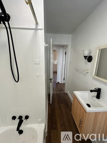 Waterbury Apartment: 417 N Walnut St