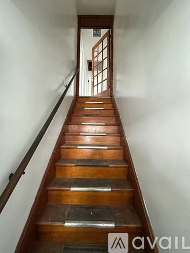Waterbury Apartment: 417 N Walnut St