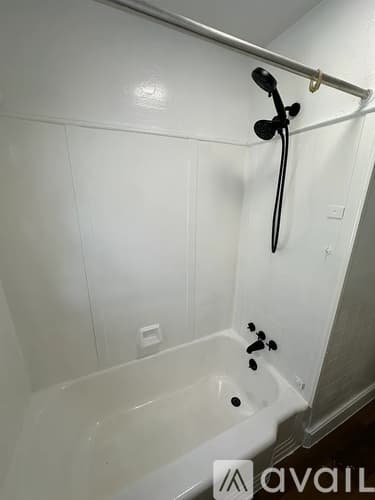 Waterbury Apartment: 417 N Walnut St