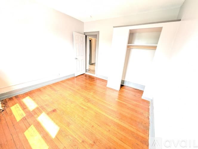 Hartford Apartment: 12 Groton St