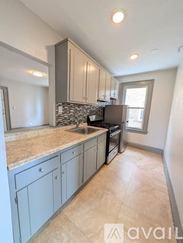 Hartford Apartment: 12 Groton St