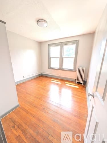 Hartford Apartment: 12 Groton St