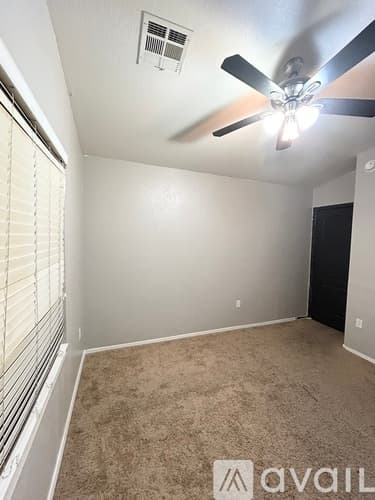Goodyear Townhome: 356 North 169th Avenue