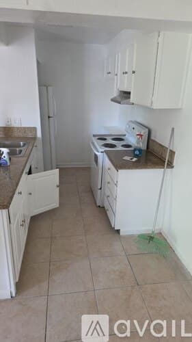 Fresno Condo: 2693 West Fairmont Avenue