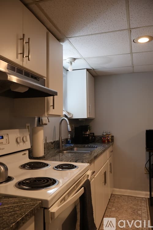Smithfield Apartment: 258 Douglas Pike