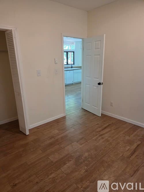 Mount Jackson Apartment: 8148 Supinlick Ridge Rd
