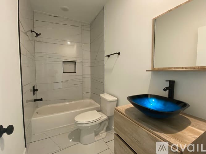 Philadelphia Apartment: 3414 Haverford Ave