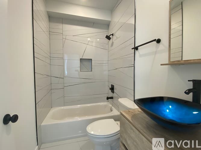 Philadelphia Apartment: 3414 Haverford Ave