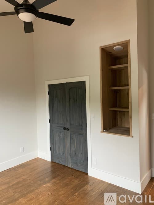 Nebo Apartment: Bayshore Drive