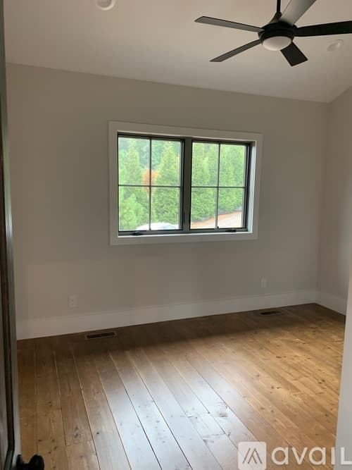 Nebo Apartment: Bayshore Drive