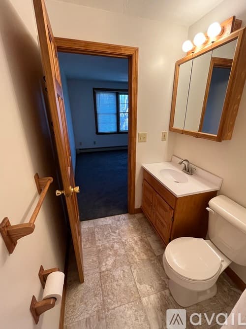 Rockland House: 96 Prospect Street 2