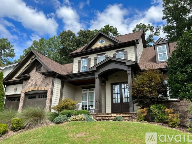 Wake Forest House: 4101 Heritage View Trail