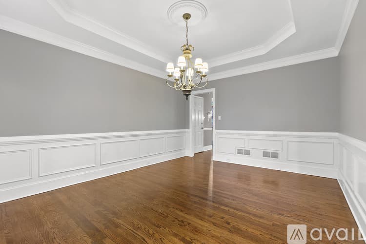 Alpharetta House: 495 Pine Bough Ct