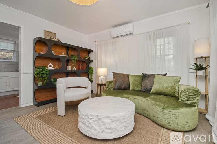 Atlanta Apartment: 1783 Ridgewood Dr NE
