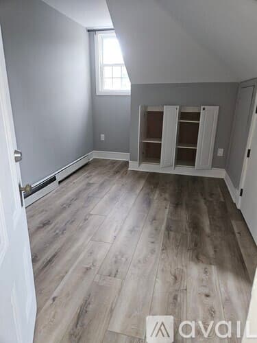 Boston Apartment: 14 Hillside St