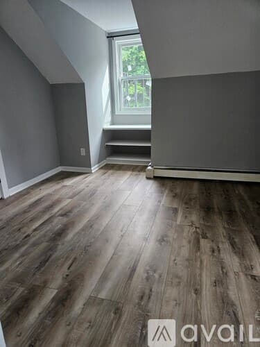 Boston Apartment: 14 Hillside St