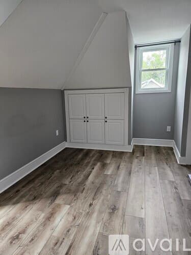 Boston Apartment: 14 Hillside St