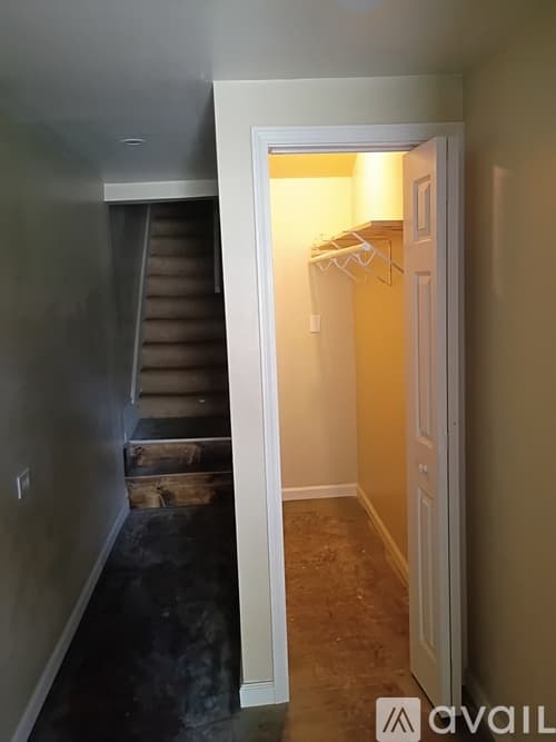 Altoona Apartment: 1324 17th Ave