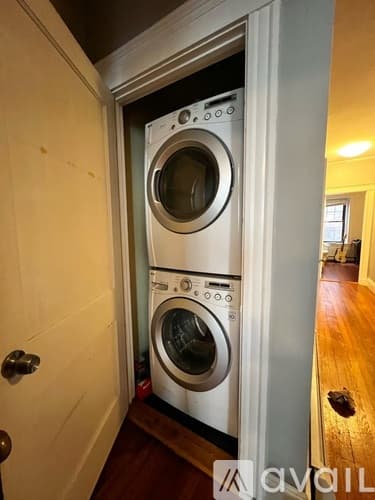 Boston Apartment: 48 Englewood Ave