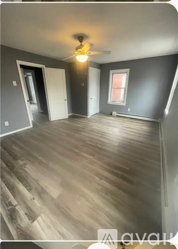 Braddock House: 306 Comrie Ave