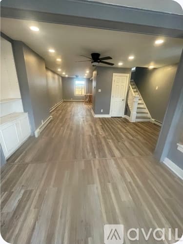 Braddock House: 306 Comrie Ave