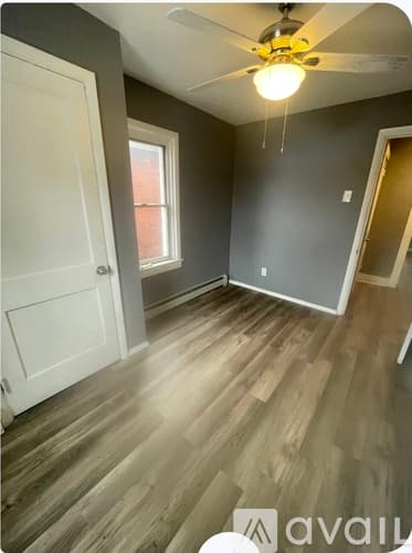 Braddock House: 306 Comrie Ave