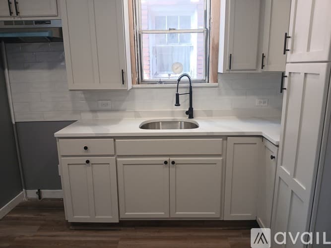 Braddock House: 306 Comrie Ave