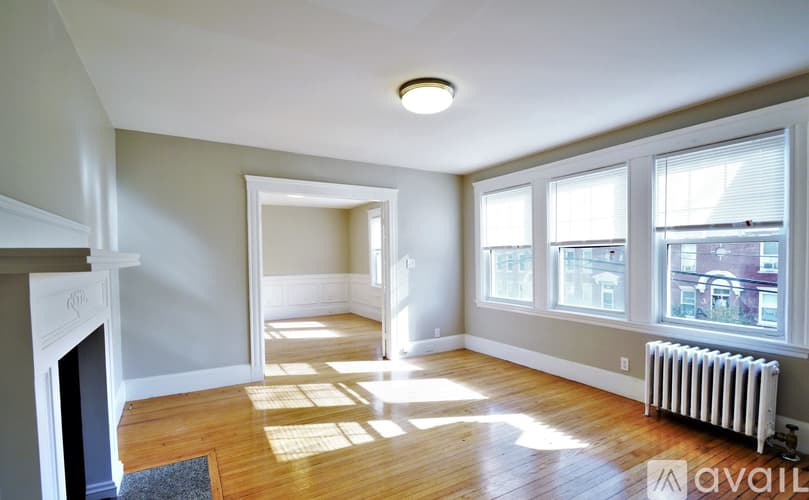 Boston Apartment: 51 Leamington Rd
