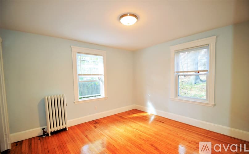 Boston Apartment: 51 Leamington Rd
