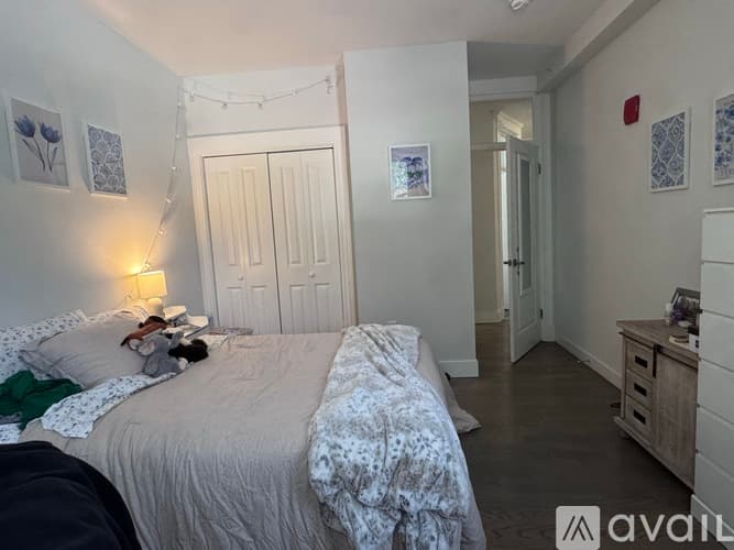 Boston Apartment: 77 Park Dr