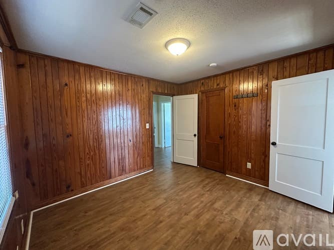 Statesboro House: 25 Carmel Dr