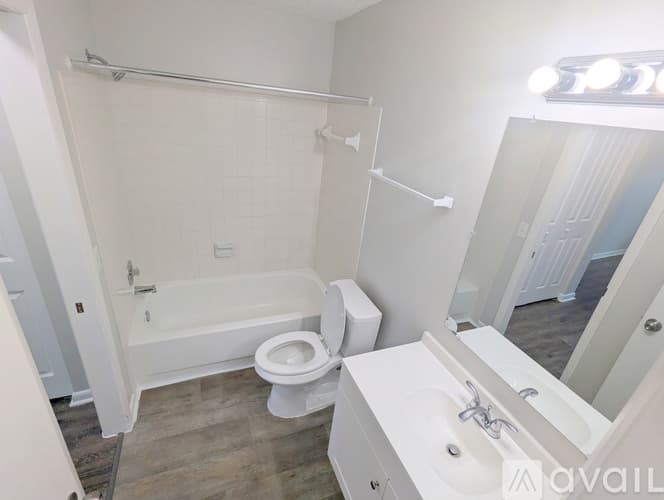 Palm Springs Apartment: 3031 Springfield Ln
