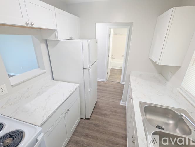 Palm Springs Apartment: 3031 Springfield Ln