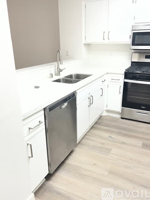 Calabasas Condo: 4240 LOST HILLS RD