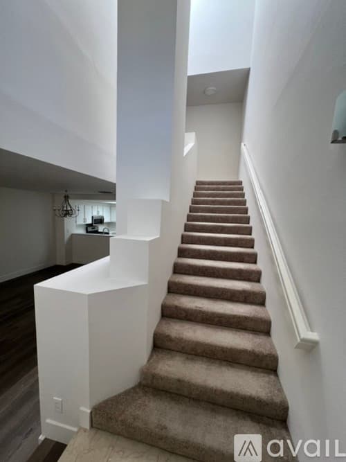 Calabasas Condo: 4240 LOST HILLS RD