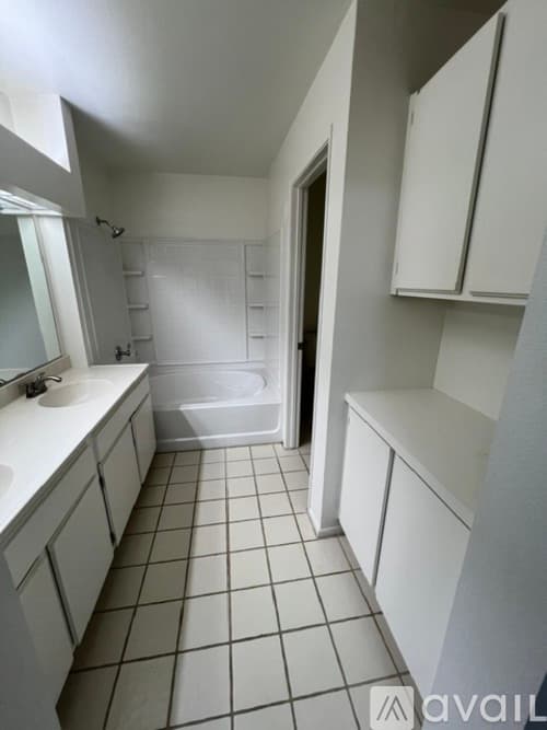 Calabasas Condo: 4240 LOST HILLS RD