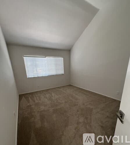Calabasas Condo: 4240 LOST HILLS RD