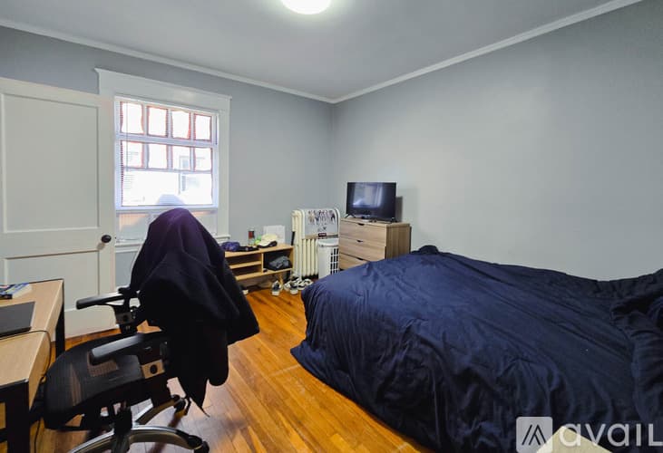 Boston Apartment: 235 Chestnut Hill Ave