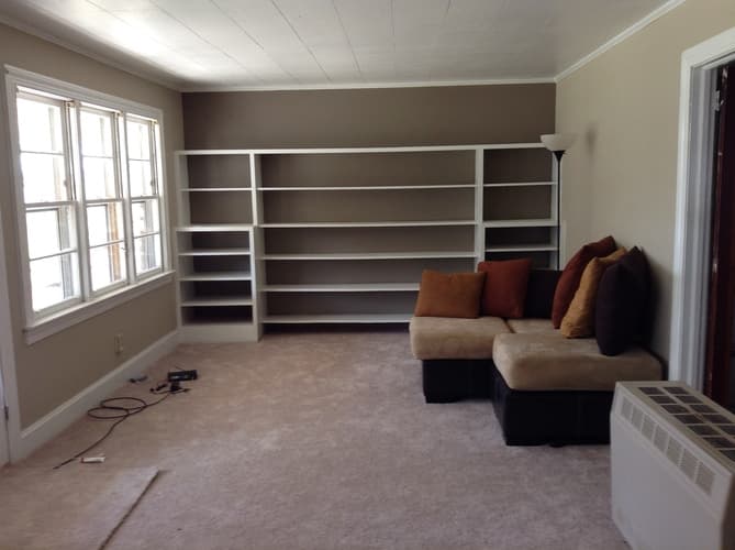 Warrenton Apartment: 136 Dowtin St
