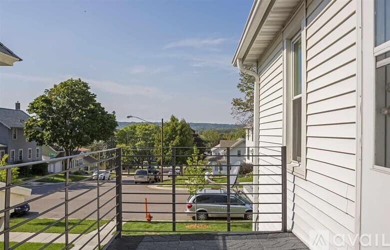 Mankato Apartment: 501 N 5th St